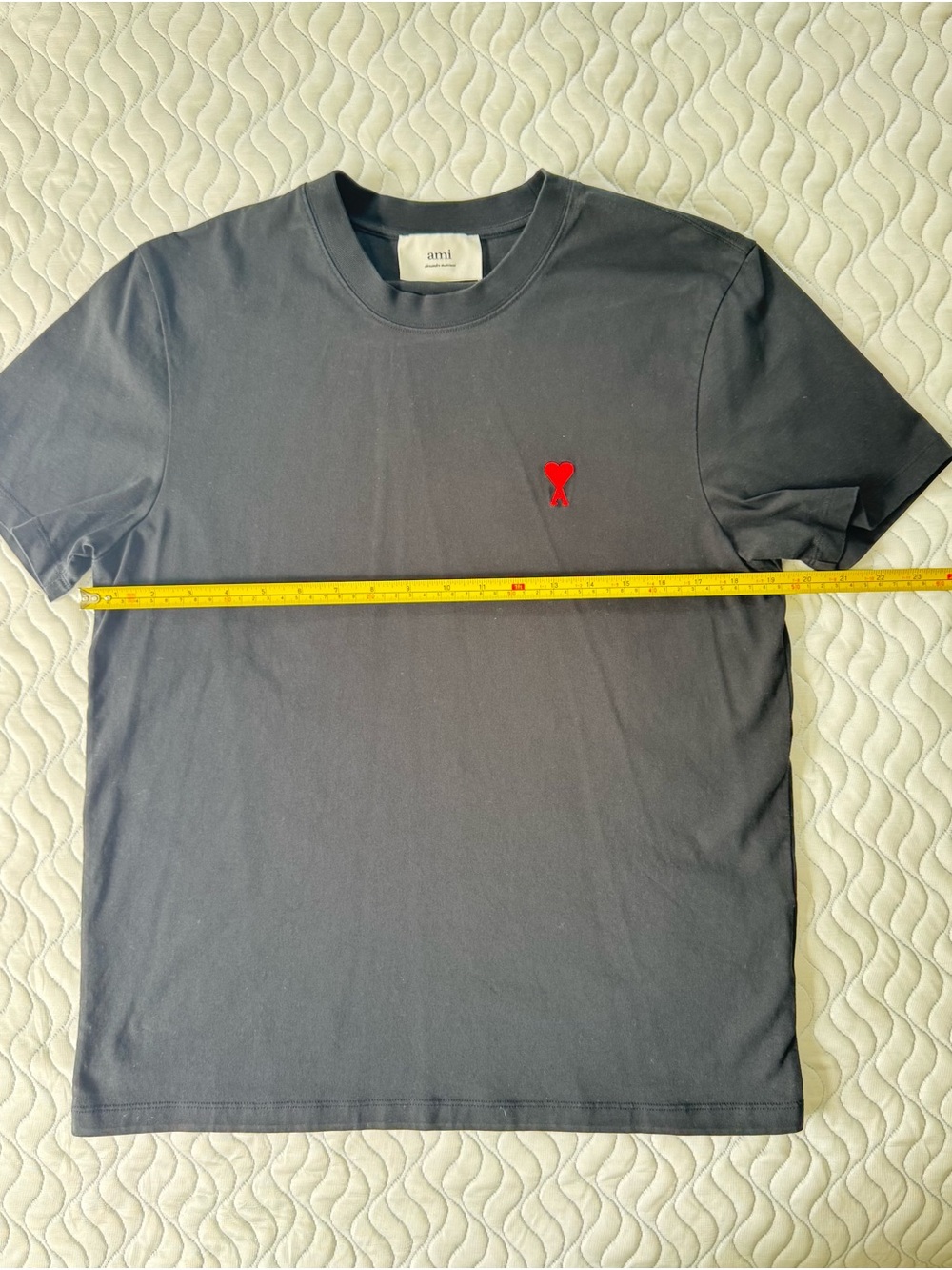 AMI Paris Ami de Coeur Gray Red Heart T-Shirt Estimated M Made in Portugal